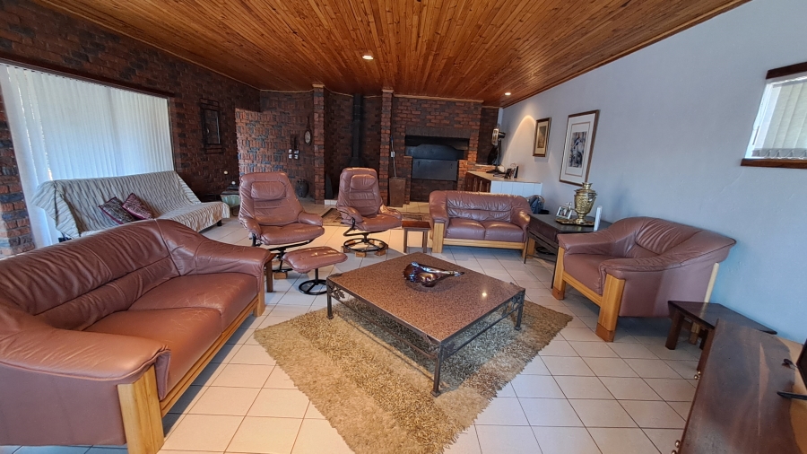 4 Bedroom Property for Sale in Vrede Free State